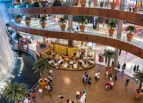 Enjoy A Trip to Dubai Marina Mall