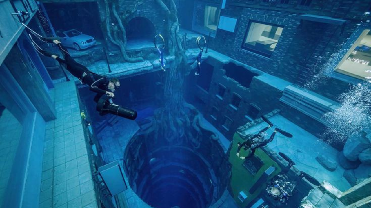 Deep Dive Dubai